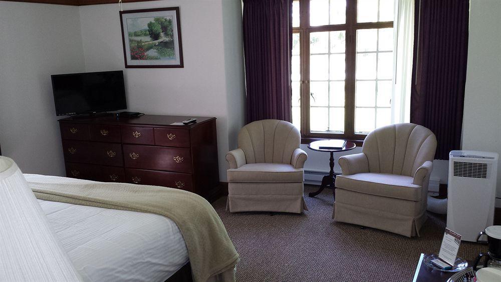 Maxwelton Braes Lodge & Golf Course Baileys Harbor Bagian luar foto