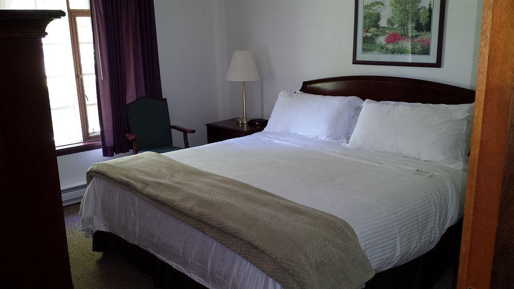 Maxwelton Braes Lodge & Golf Course Baileys Harbor Bagian luar foto