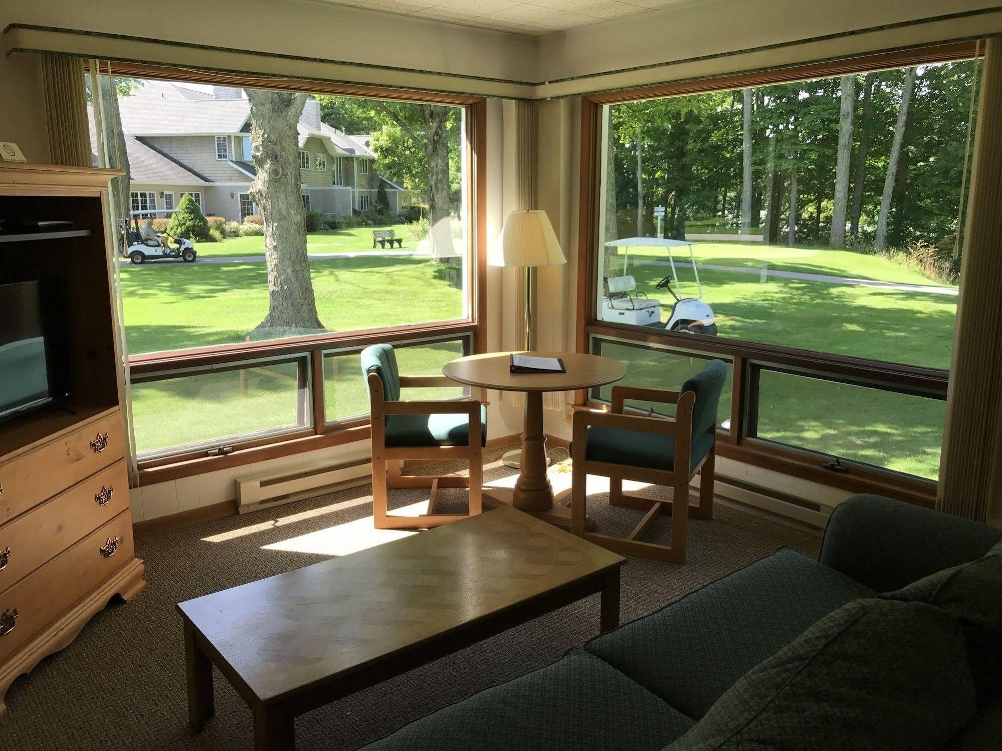 Maxwelton Braes Lodge & Golf Course Baileys Harbor Bagian luar foto